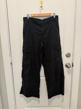 Women’s Black Cargo Pants